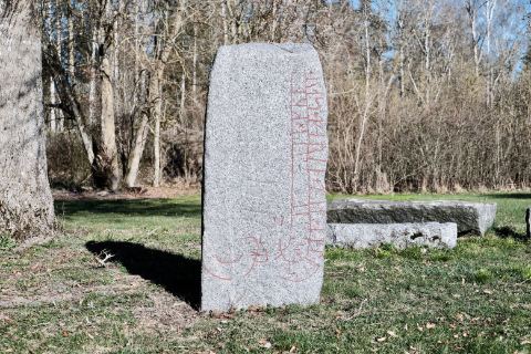 England Rune Stone at Dingtuna